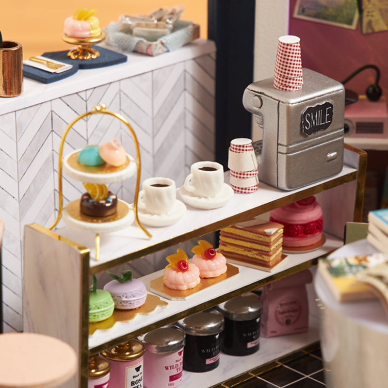 1:24 Dollhouse Kit (Book Cafe)