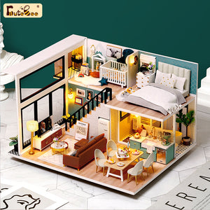 1: 24 DIY Dollhouse Kit (Comfortable Life)