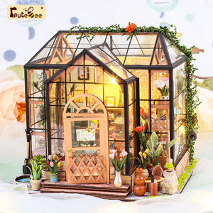 1: 24 DIY Dollhouse Kit (Jenny's Greenhouse)