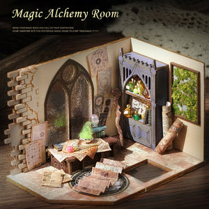 1: 24 DIY Dollhouse Kit(Magic Workshop)