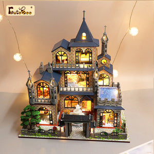 1:24 DIY Dollhouse Kit ( DREAMS COME TRUE)