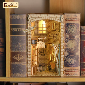 DIY Book Nook Kit (Magic Alley)