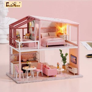 1:24 DIY Dollhouse Kit (Apartment)