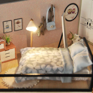 1:24 DIY Dollhouse Kit ( Yuko Microdream)