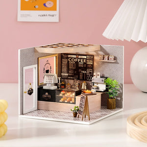 1: 24 DIY Dollhouse Kit (Leisurely coffee shop)