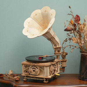 Wooden Model Classical Gramophone