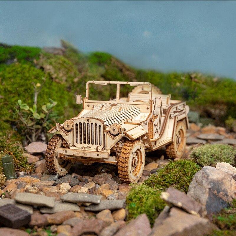 Wood Model Military Jeep