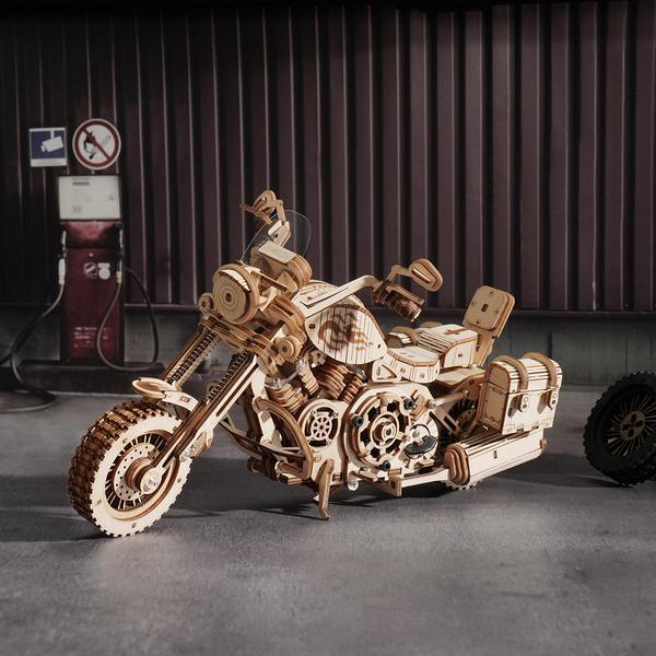 Wooden Model Moto Cruiser