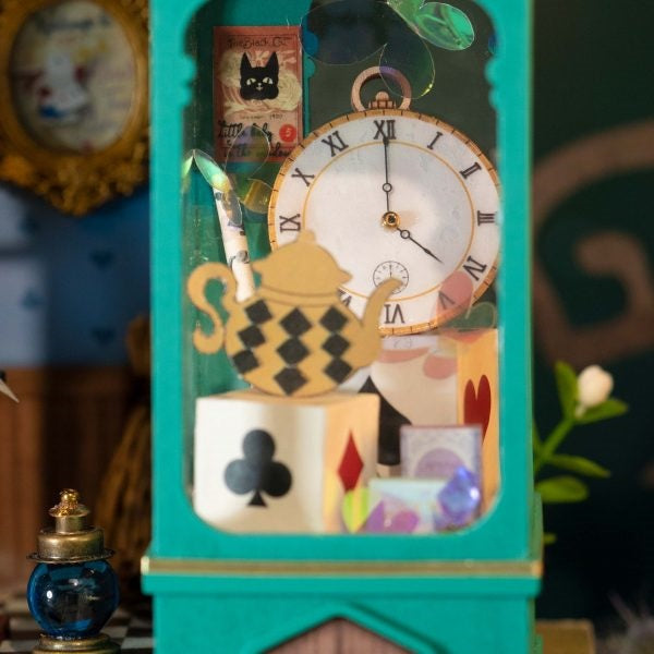 Alice's Tea Store DG156