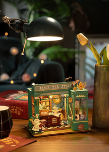 Alice's Tea Store DG156