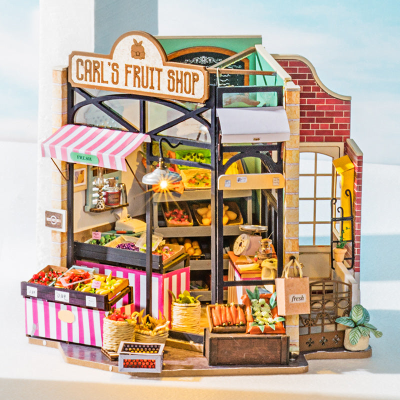 Carl's Fruit Shop DG142