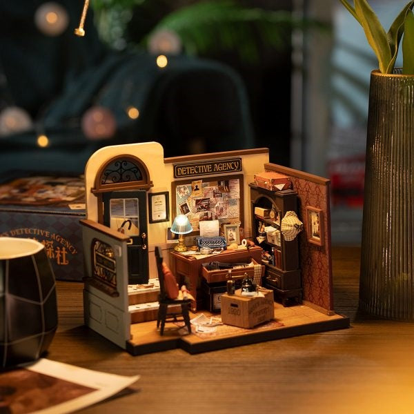 Mose's Detective Agency DG157