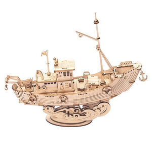 Wood Model Fishing Boat