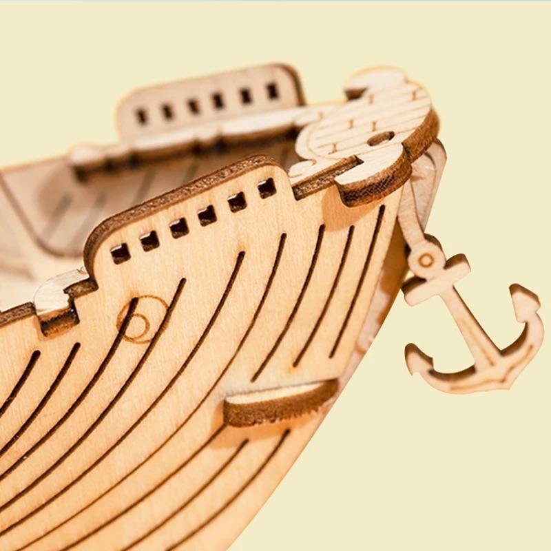 Wood Model Fishing Boat