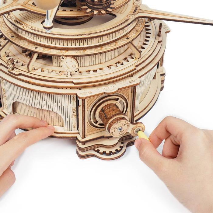 Wood Model Mechanical Solar System