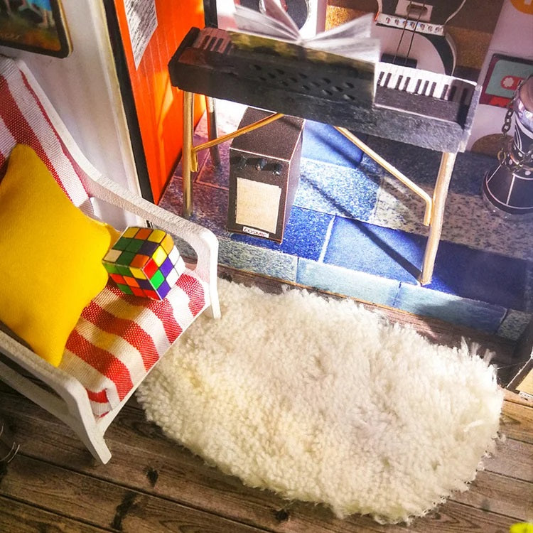 Kevin's Studio DG13
